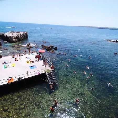 Krokos Ortigia Holiday home *