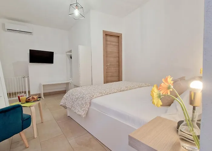 Krokos Ortigia Semesterbostad